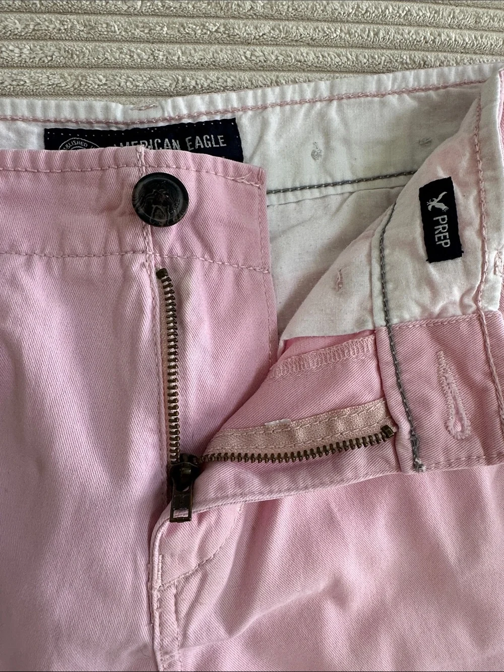 American Eagle Outfitters classic pale